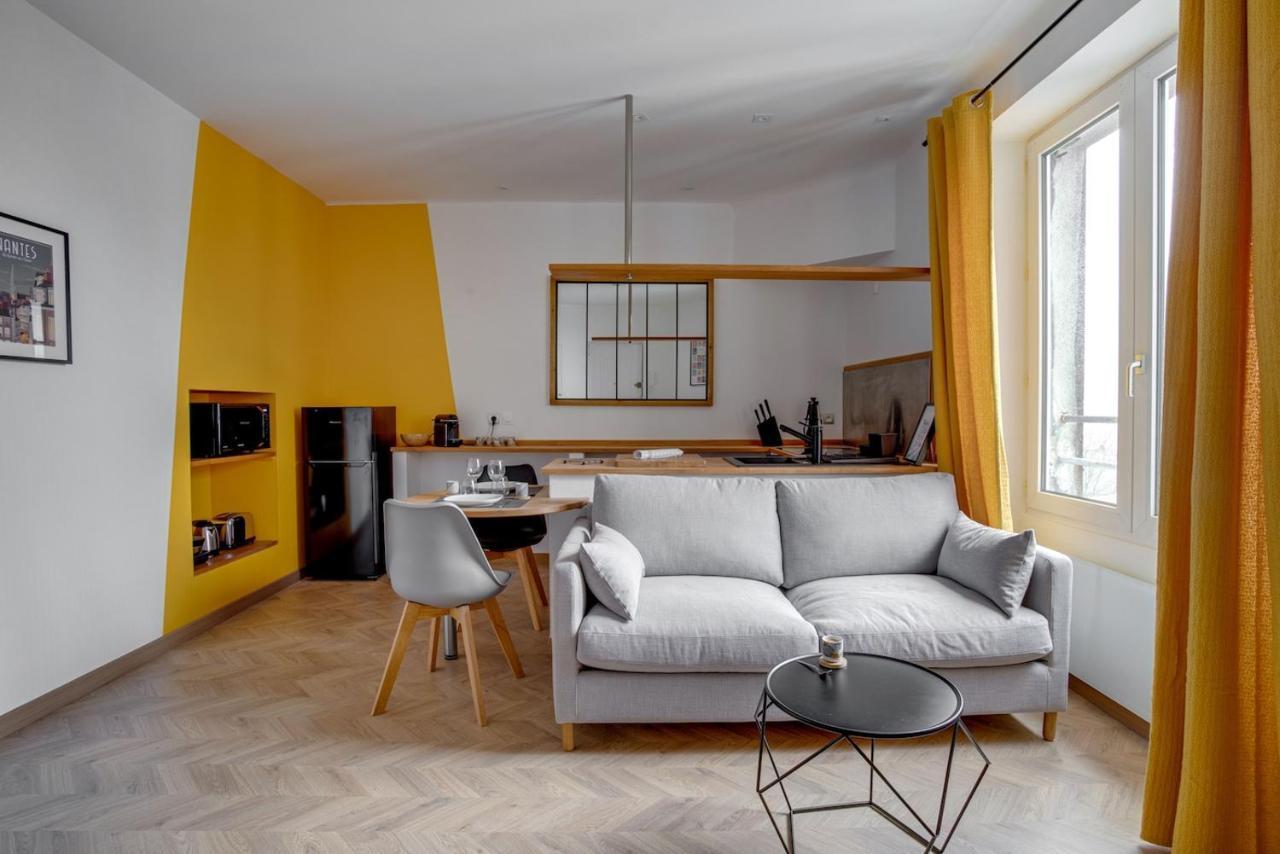 Apartmán Au Coeur De Nantes Design Et Cosy Exteriér fotografie