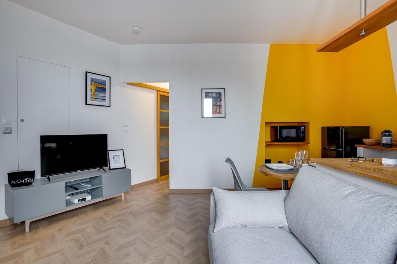 Apartmán Au Coeur De Nantes Design Et Cosy Exteriér fotografie